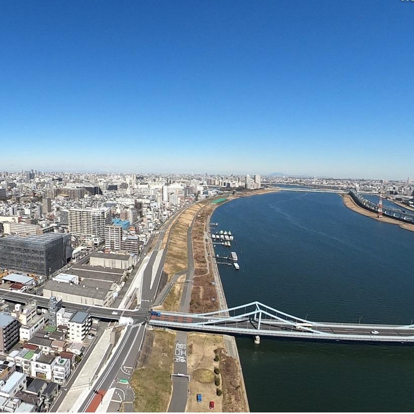 荒川・葛西橋付近（出典：荒川下流河川事務所）荒川River-SKY-View